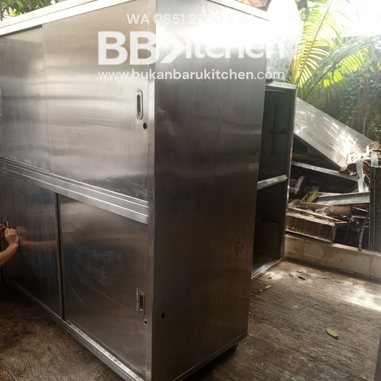 Double kabinet ambalan atas bawah dengan pintu sliding ukuran 175x77x192 - Image 2