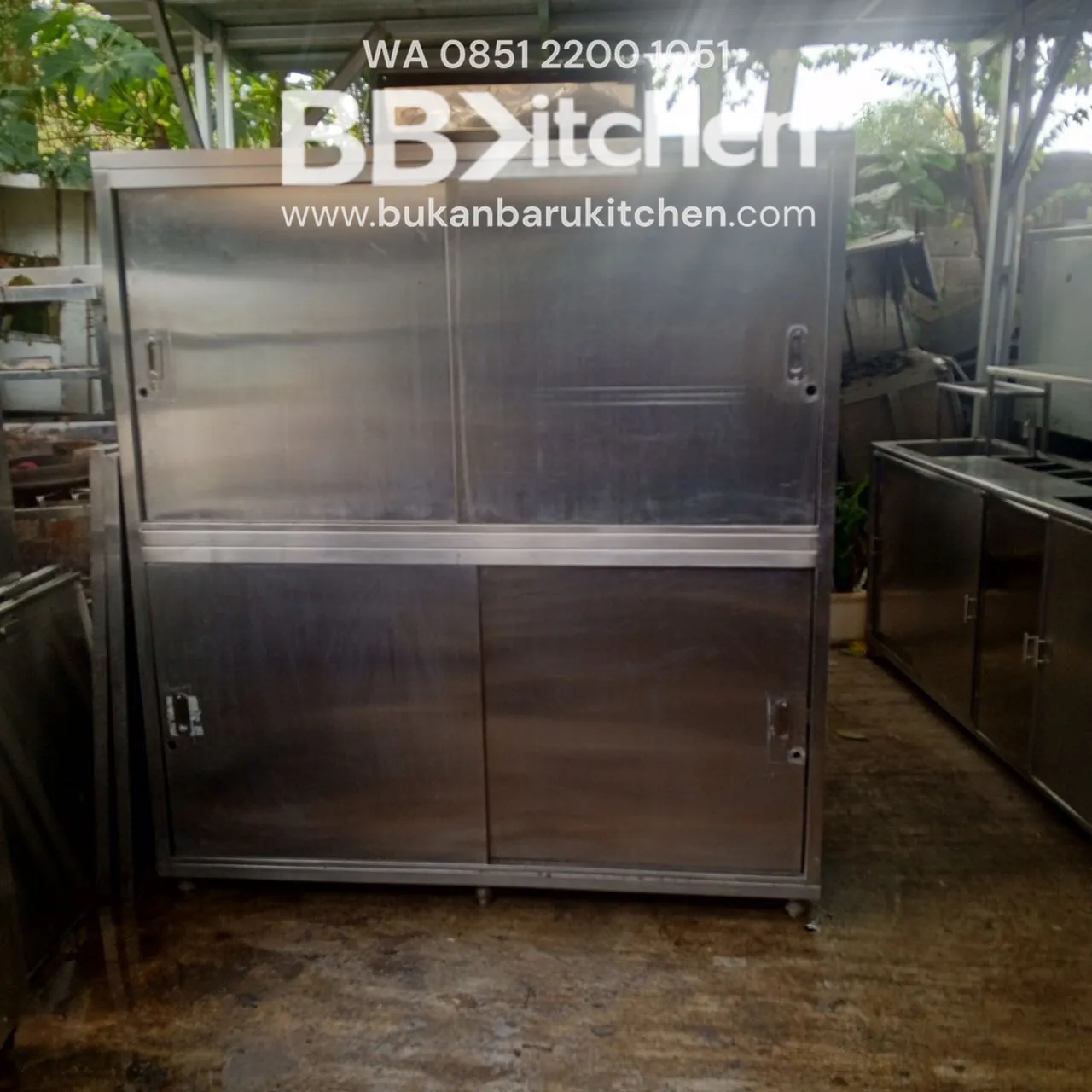 Double kabinet ambalan atas bawah dengan pintu sliding ukuran 175x77x192 - Image 4