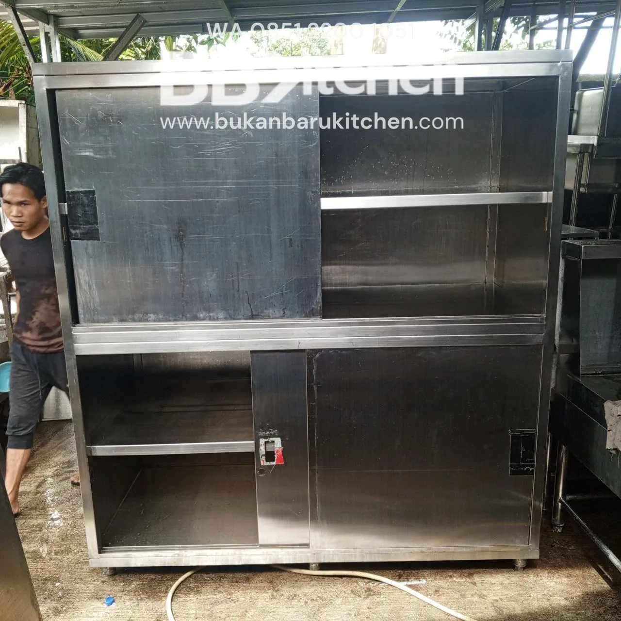 Double kabinet ambalan atas bawah dengan pintu sliding ukuran 175x77x192 - Image 6