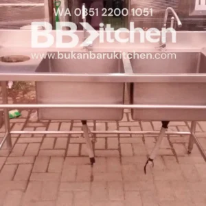 Double Sink Stainless Steel dengan Lobang Pembuangan - Ukuran 150 x 70 x 85 cm