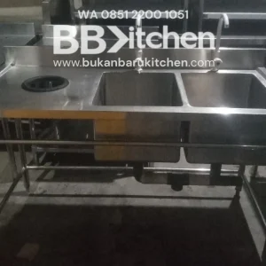Double Sink Stainless Steel dengan Sayap Kiri dan Kran
