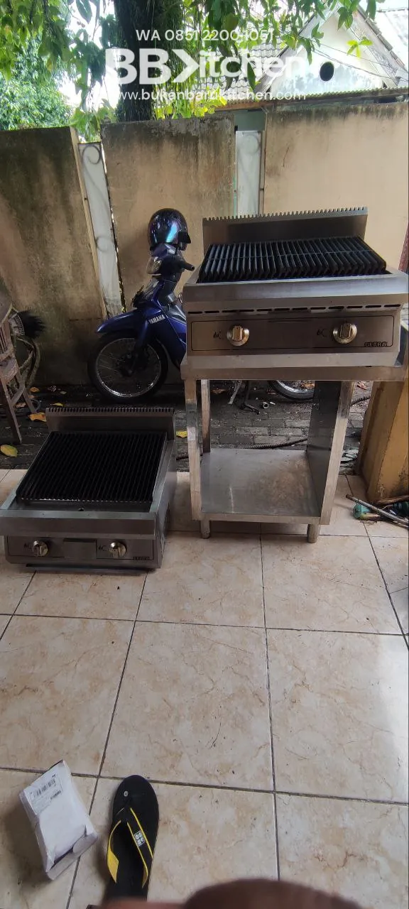 Getra Grill Batu Lava Ukuran 61x67x41