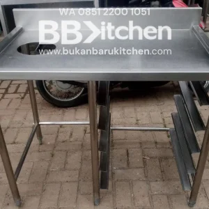 Meja 1 Susun Stainless Steel dengan Lobang Pembuangan dan 5 Tray - Ukuran P 110 x L 75 x T 84 cm