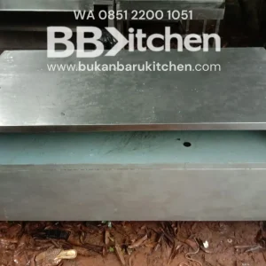 Meja 2 Susun Stainless Steel dengan Hambalan Besi Plat Ukuran 180x90x85