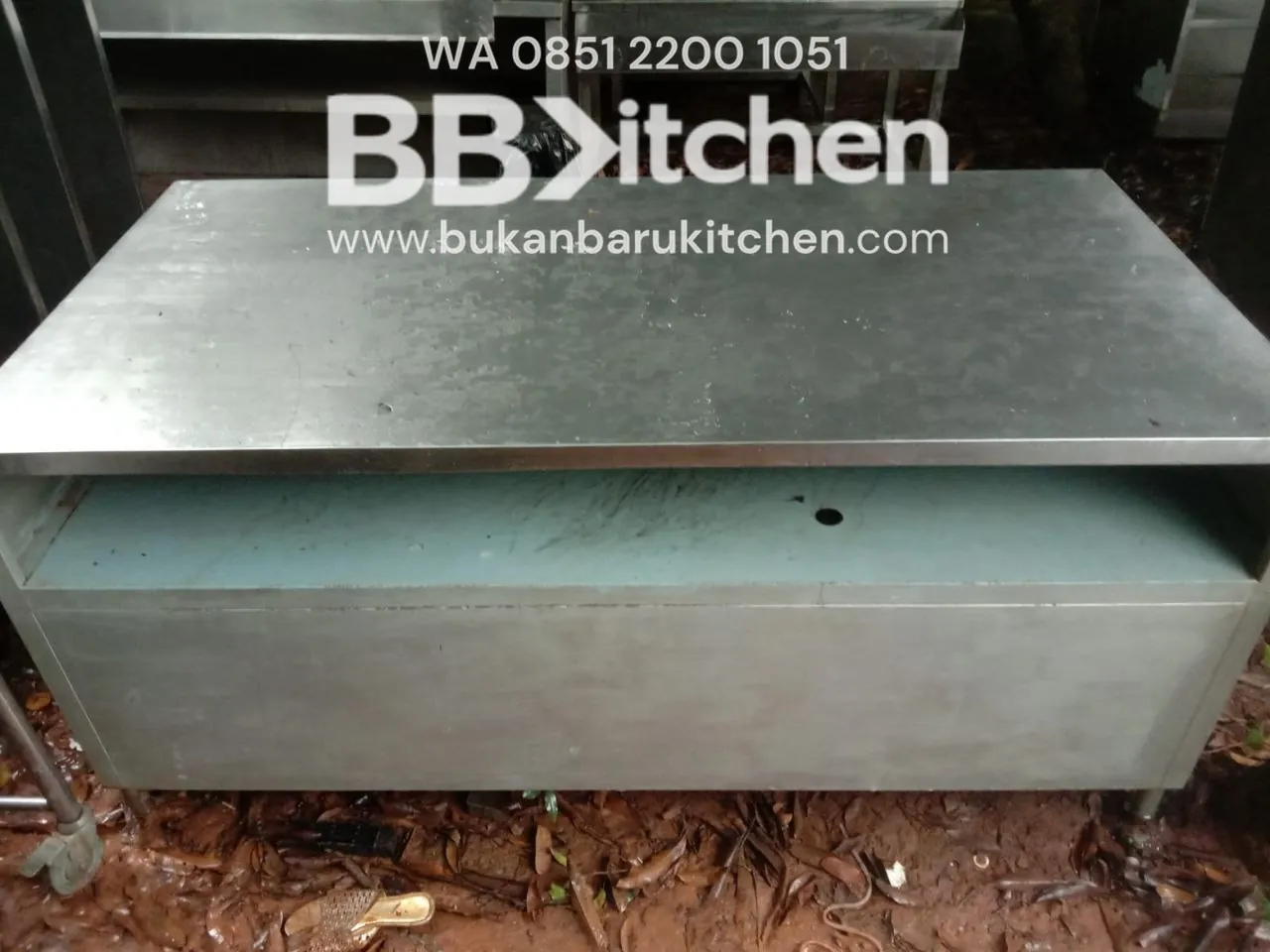 Meja 2 Susun Stainless Steel dengan Hambalan Besi Plat Ukuran 180x90x85