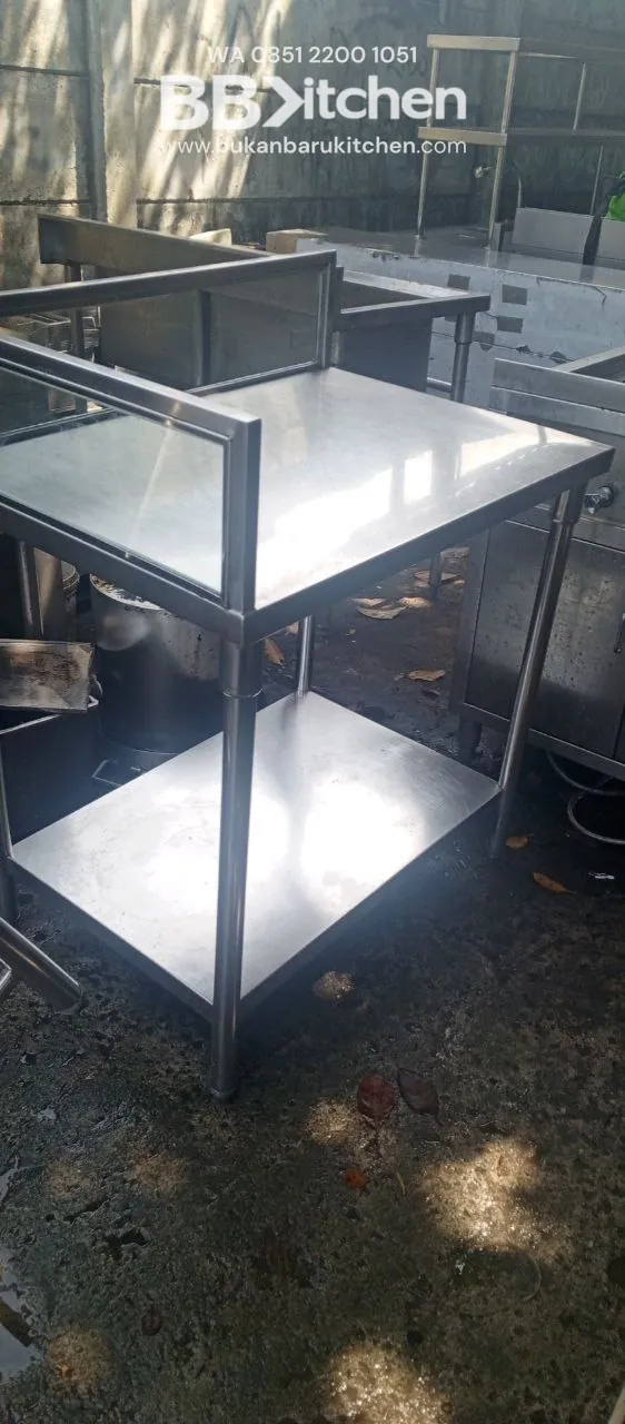Meja 2 Susun Stainless Steel dengan Kaca Leter L Ukuran 85x60x84