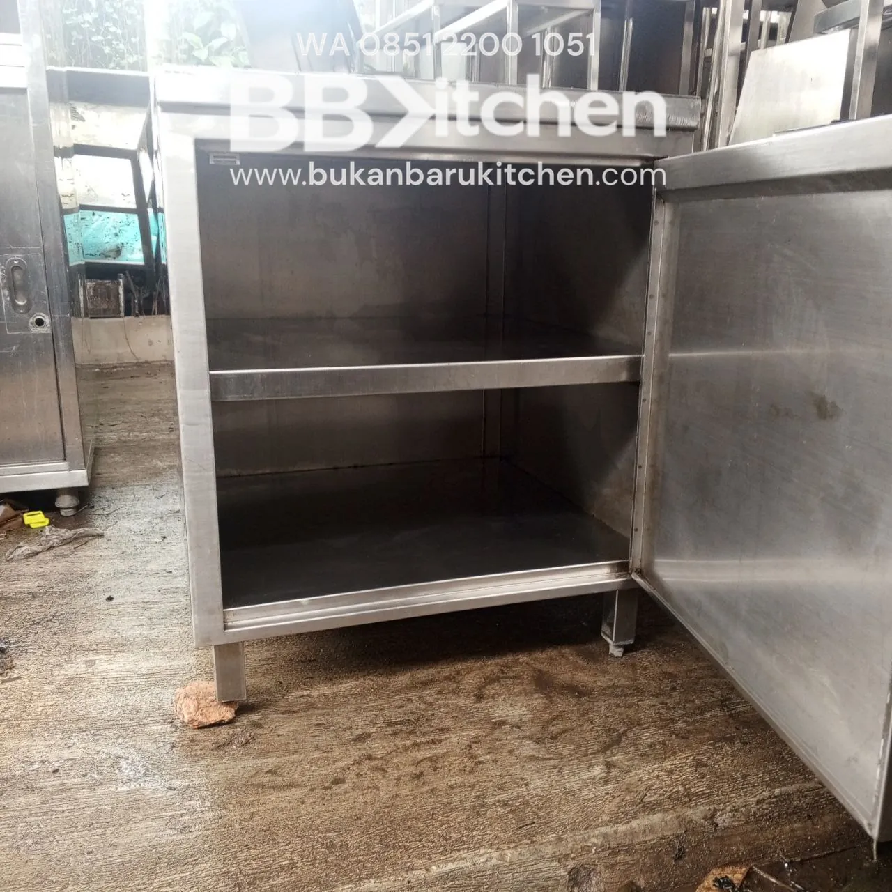 Meja Kabinet Ambalan Becksples Pintu Kupu-Kupu 70x70x85