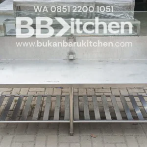 Meja Kompor 2 Susun dengan Backsplash Kaca dan Tempat Bumbu - P 195 x L 60 x T 60 cm
