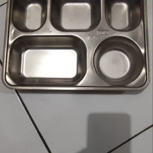Ompreng Food Pan Stainless Steel 304 28.5x22.5x6 dengan 5 Sekat