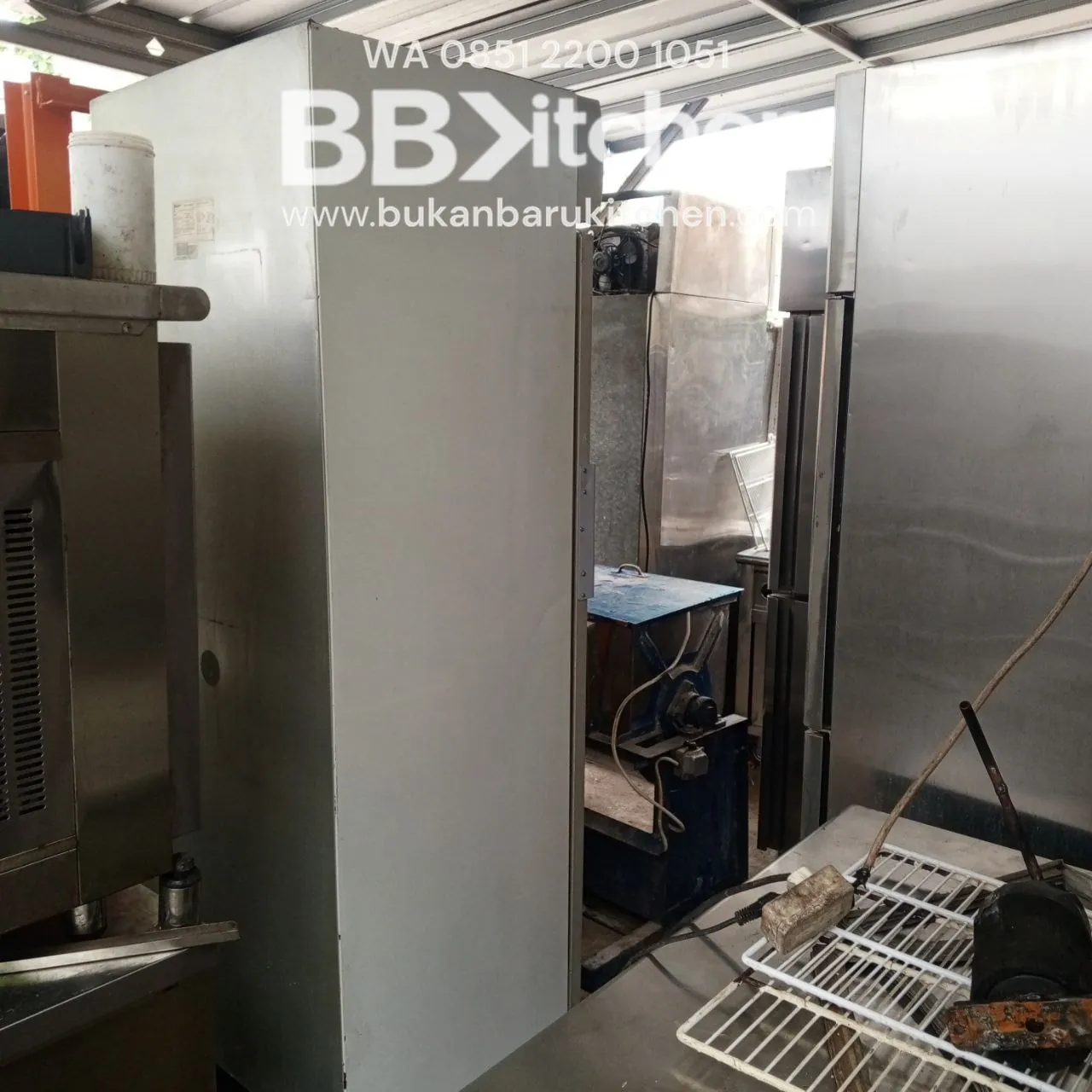 Showcase 1 Pintu Normal Dingin Kapasitas 388 Liter - Image 2