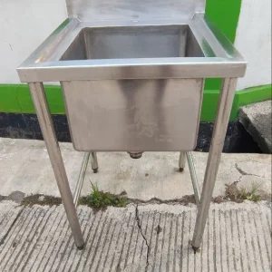 Single Sink Stainless Steel 56x57x85 cm dengan Bowl 40x40x30 cm