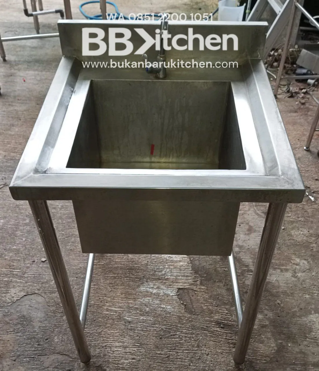 Single Sink Stainless Steel 60x60 cm dengan Kran