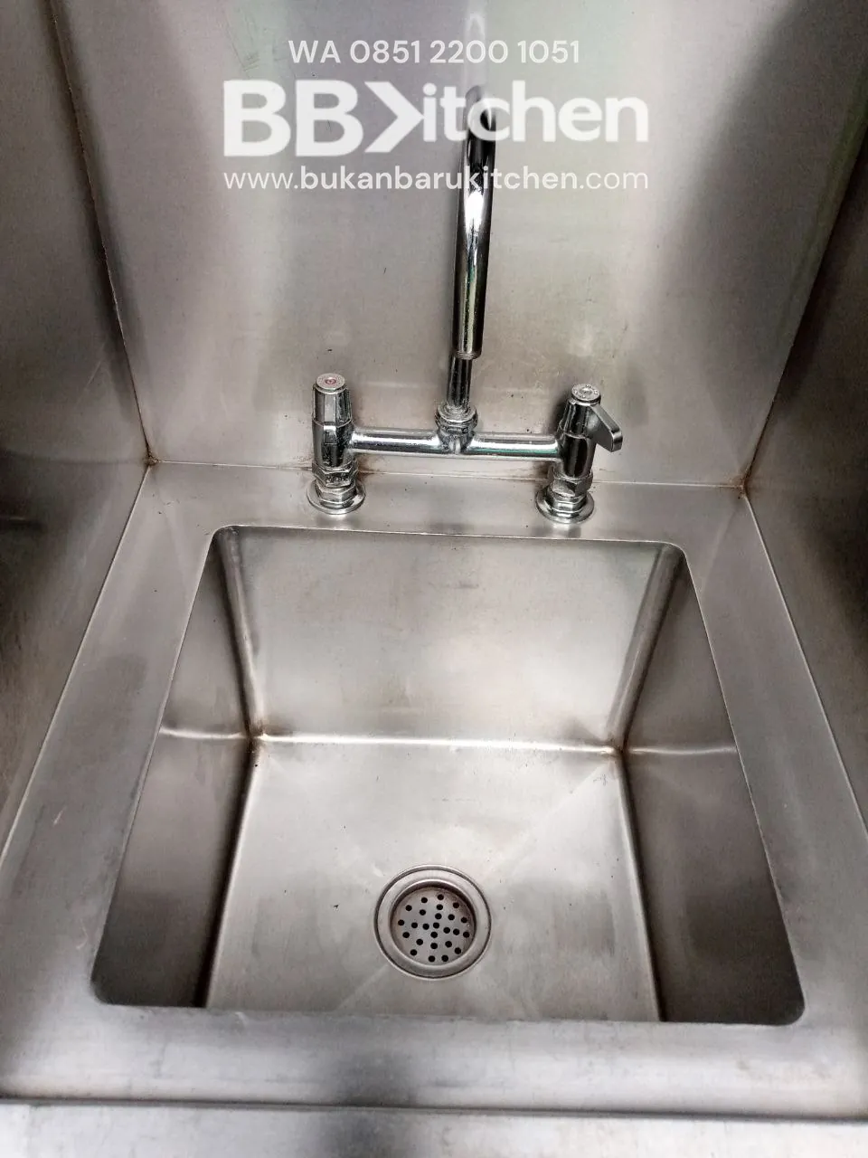 Single Sink Stainless Steel Backsplash P60 x L60 x T85 cm - Image 3
