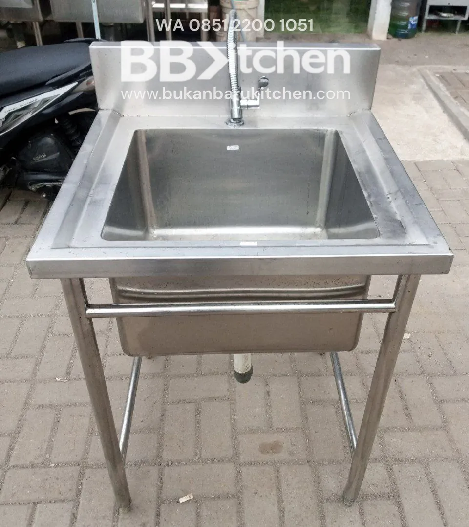 Single Sink Stainless Steel P70 x L70 x T85 cm
