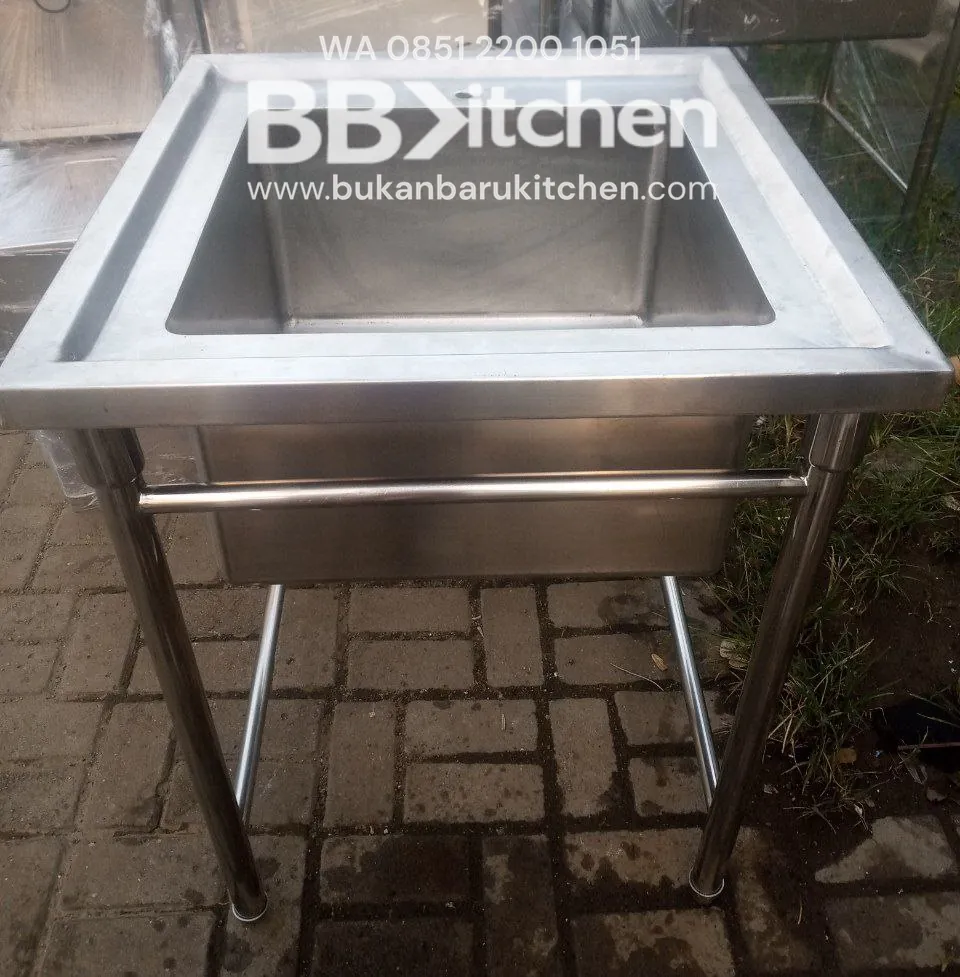 Single Sink Stainless Steel P70 x L75 x T84 cm