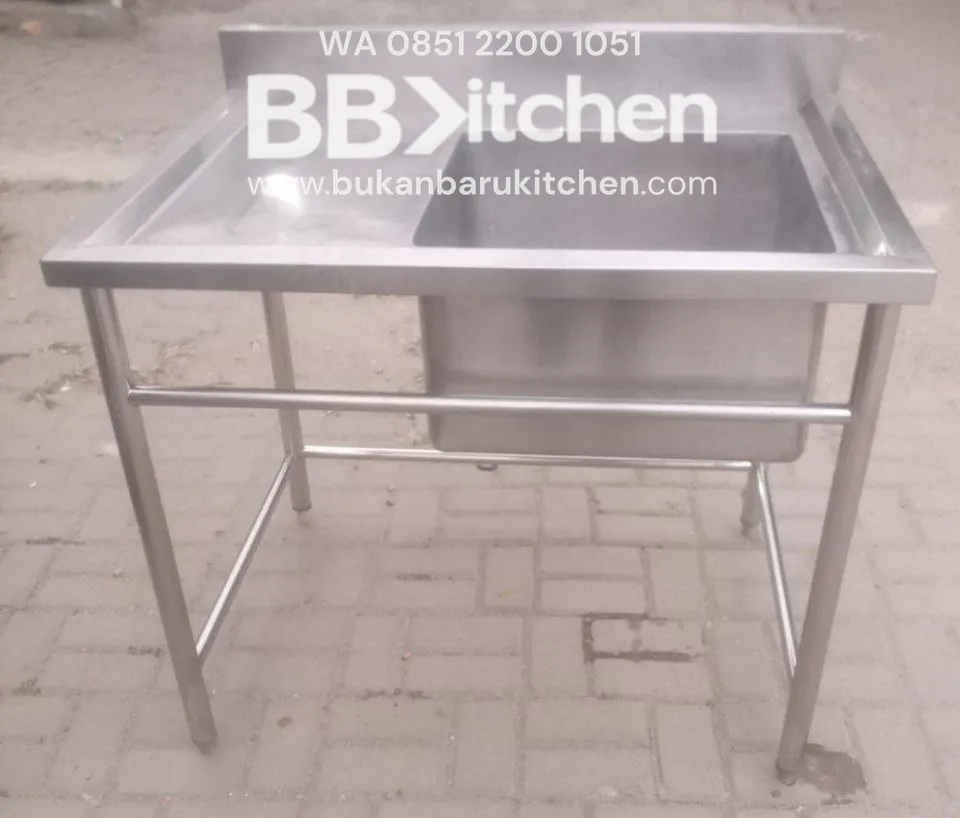 Single Sink Stainless Steel Sayap Kiri 100x75x84 cm