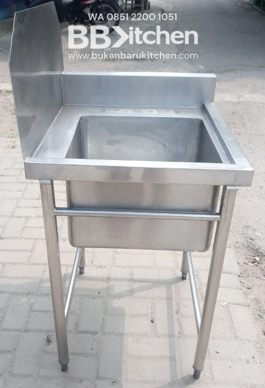 Sink 1 Lobang Stainless Steel dengan Sekat Pembatas Kiri - Ukuran P 60 x L 70 x T 85 cm
