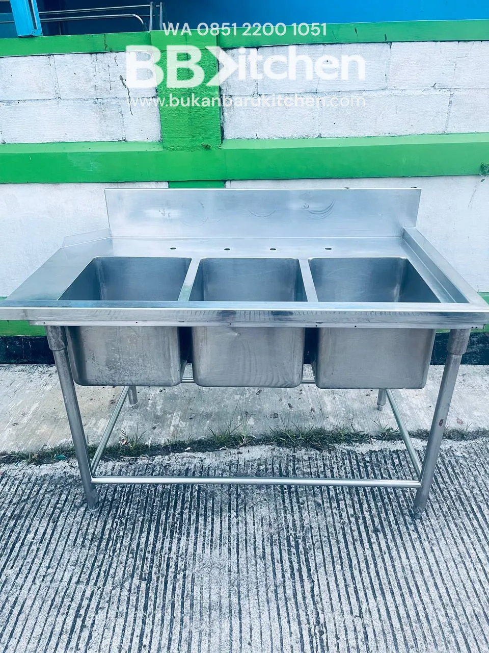 Sink Jumbo Stainless 3 Lobang Ukuran 133x75x82