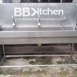 Sink Stainless Steel 1 Lobang dengan 3 Kran P 150 x L 45 x T 80 cm