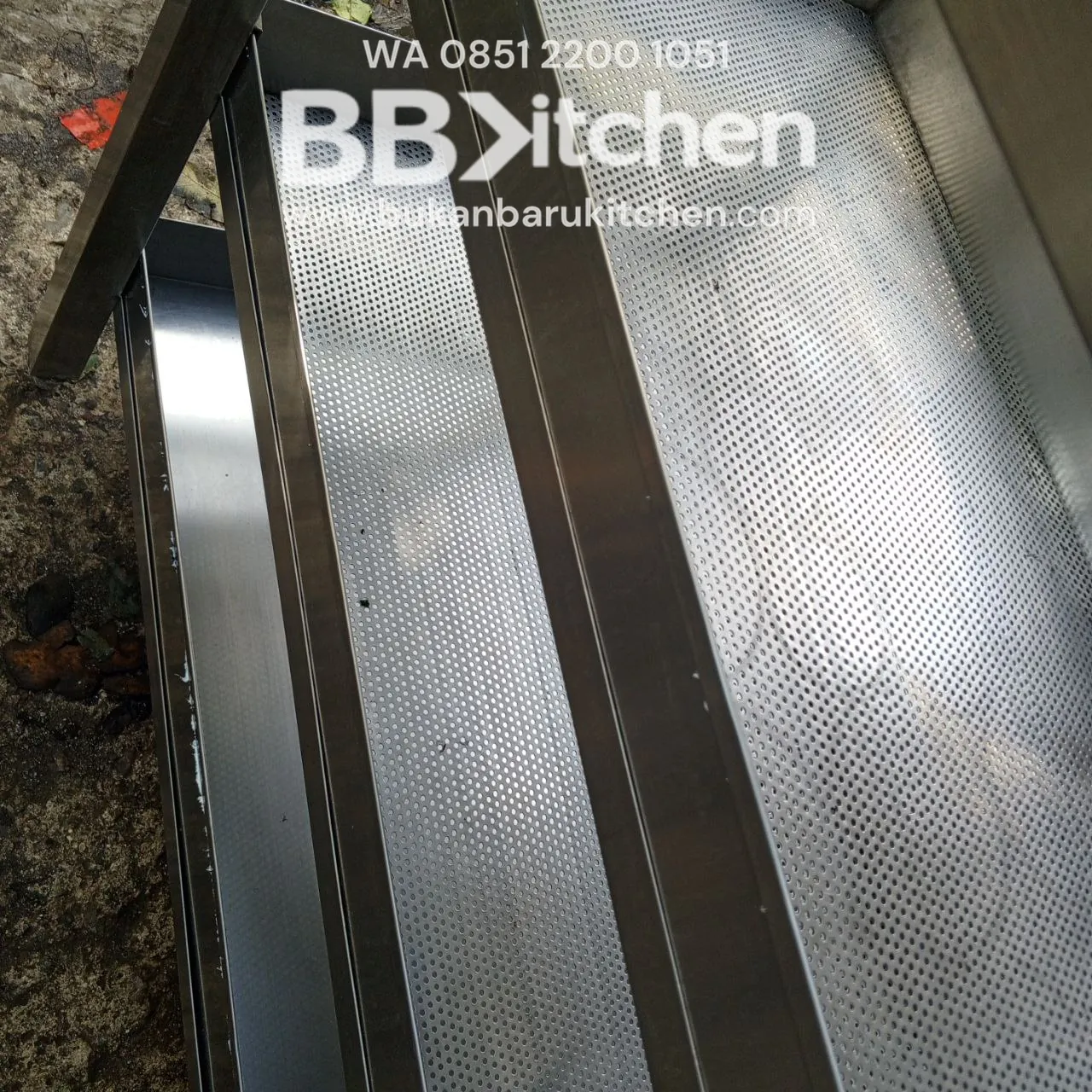 Tirisan 4 Susun Ukuran 75x52x93 untuk Dapur Komersial - Image 6