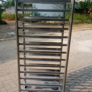 Troli Bakery 16 Tray Ukuran P 48 x L 64 x T 175 cm