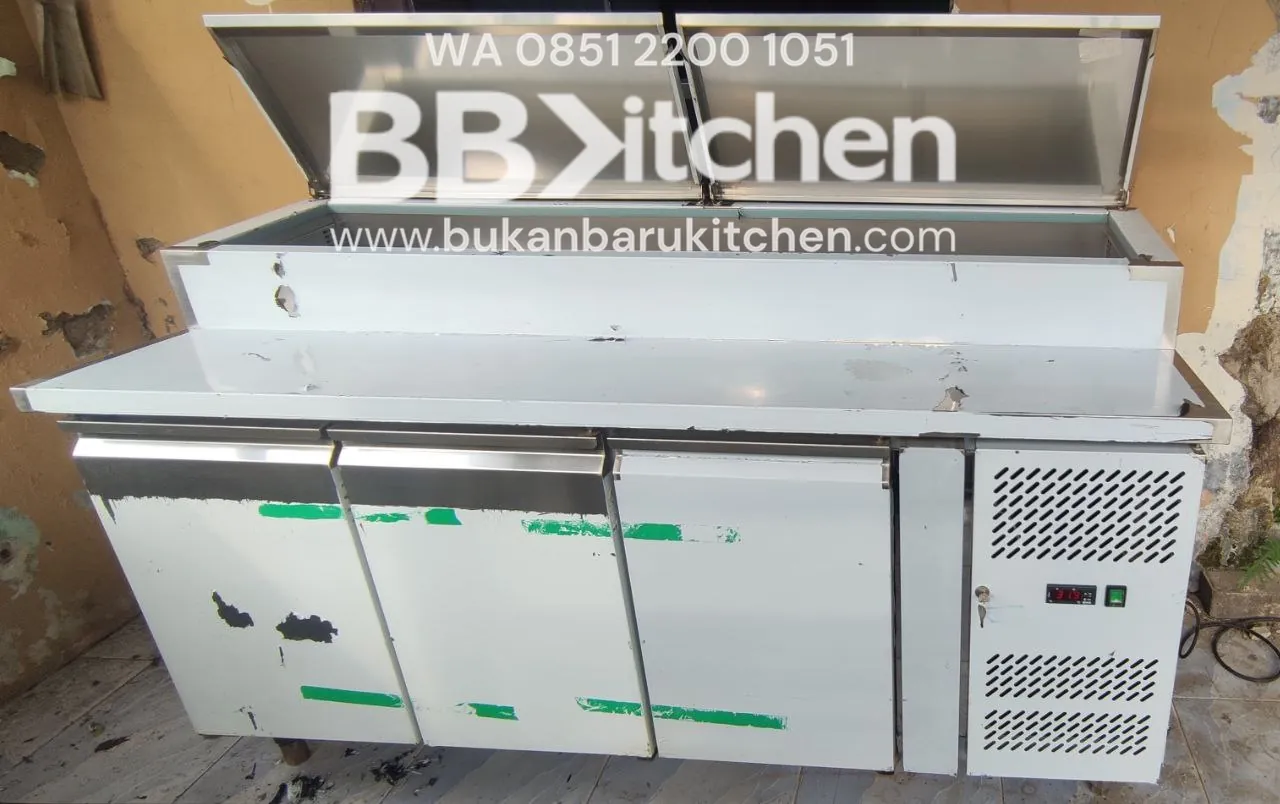 Under Counter Chiller Rightcool 3 Pintu Ukuran 18x70x85 - Image 4