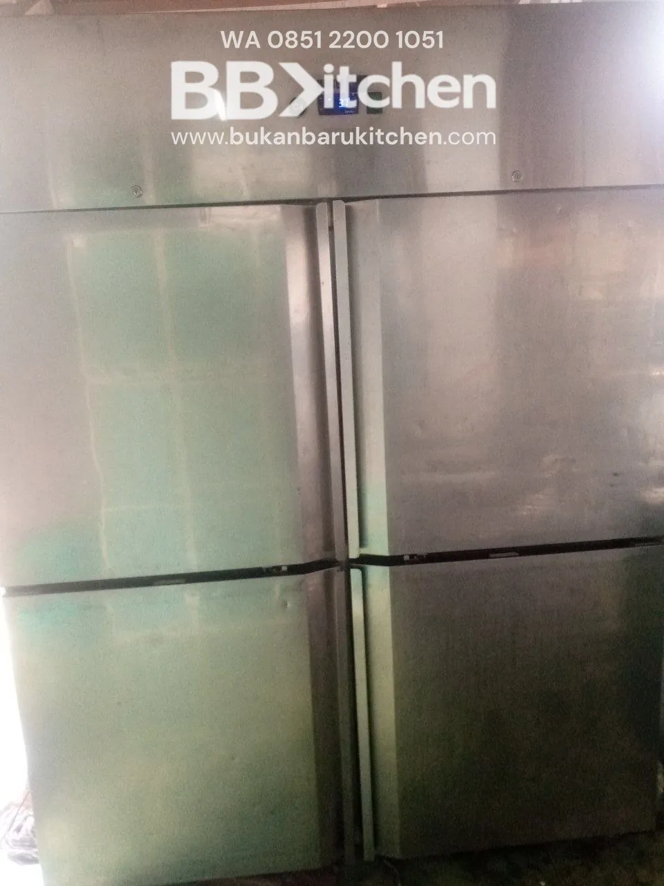 Upright Chiller 4 Pintu Master Cool GN 1410 TNM 197 cm