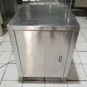 Meja 3 Susun Stainless Steel dengan Pintu Swing Ukuran 60x60x85
