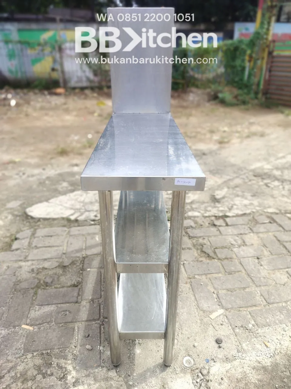 Meja 3 Susun Stainless Steel P30 L90 T80 untuk Dapur Komersial