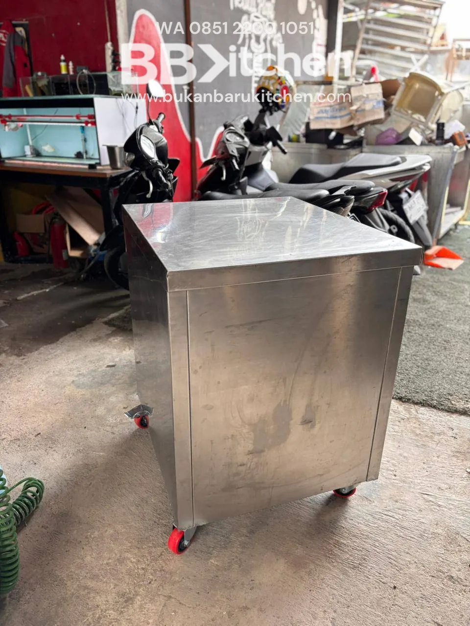 Meja Kabinet Stainless Tanpa Pintu Ukuran 60x70x80 - Image 3