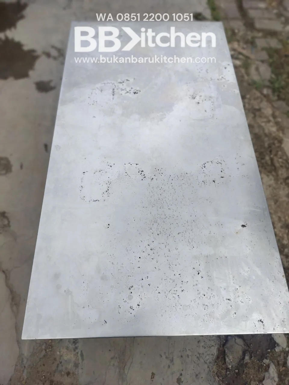 Meja Kompor Stainless Steel P 120 L 65 T 40 dengan Bintik Hitam - Image 4