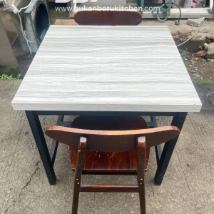 Meja Makan HPL 80x80x75 untuk Resto dan Cafe - 4 Set