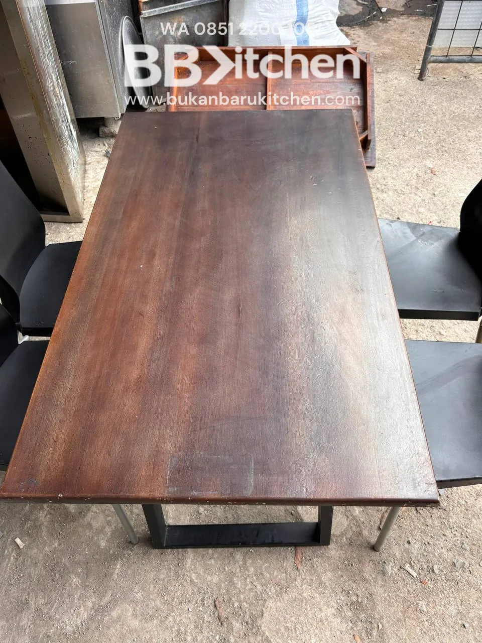 Meja Makan Kayu 120x70x80 dengan Kursi Fiber - 2 Set - Image 4