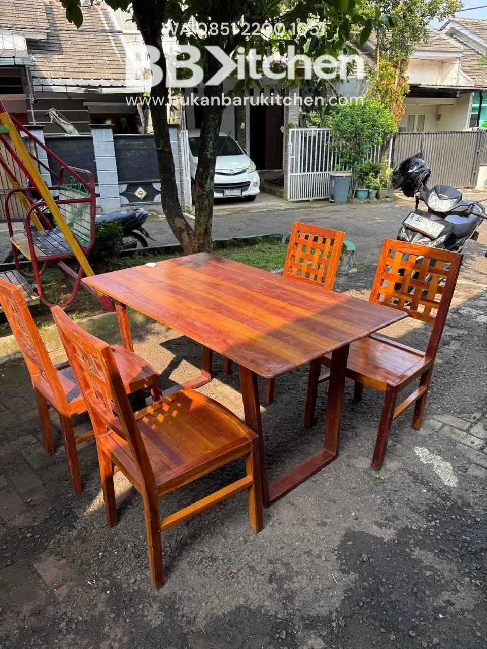 Meja Makan Kayu Ukuran 140x80x76 untuk Resto dan Katering - Image 2