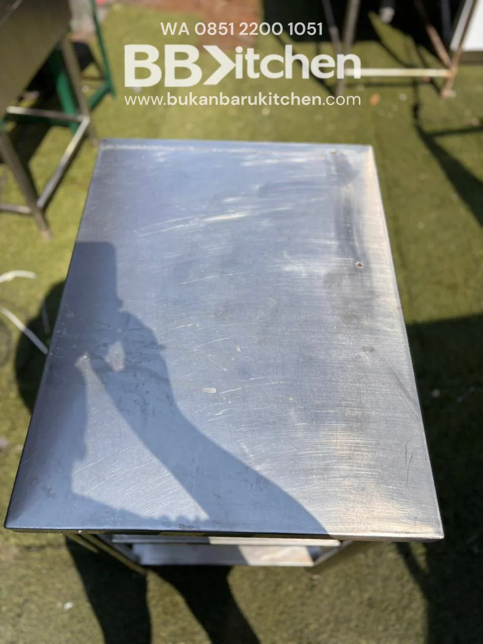 Meja Stainless Steel 3 Susun Ukuran 52x70x85 - Image 3