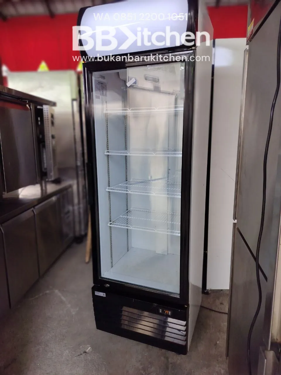 Showcase Starcool Kapasitas 370 L Model UF-400B - Image 2