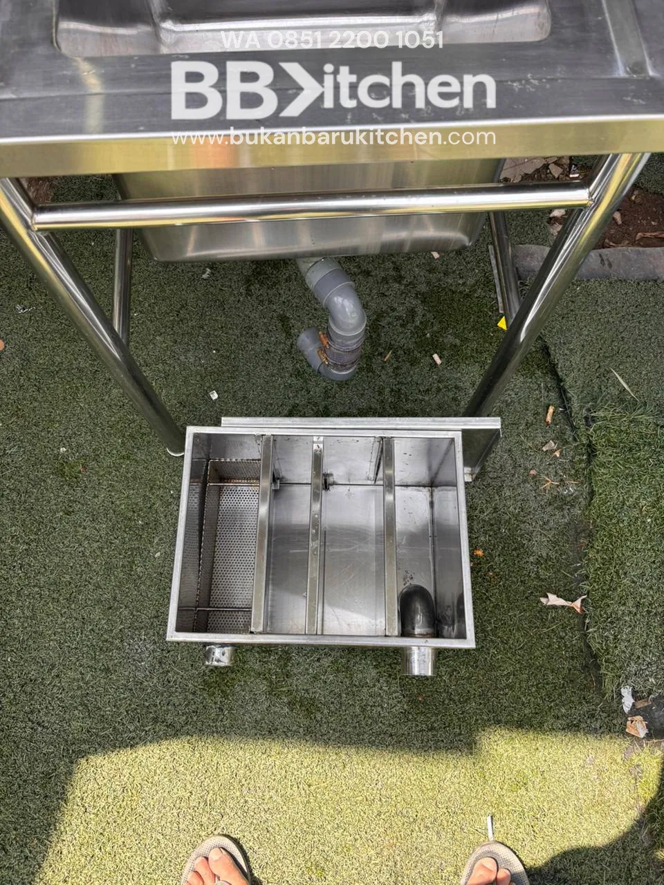 Single Sink Stainless Steel 1 Hole with Faucet and Grease Trap 60x60x85 - Image 2