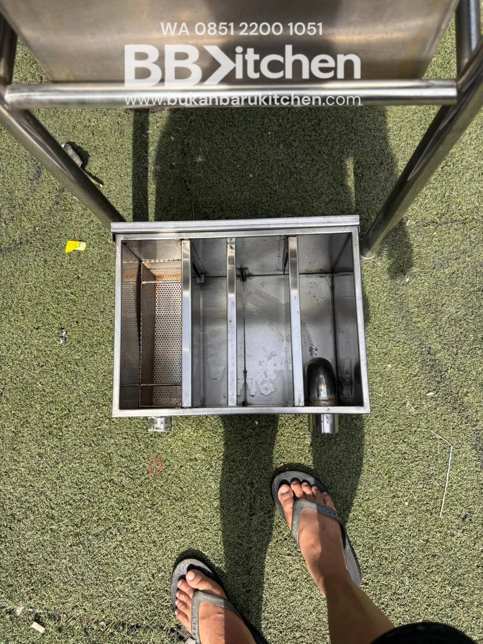 Sink Stainless Steel 1 Lubang 60x60x85 dengan Kran dan Grease Trap - Image 4