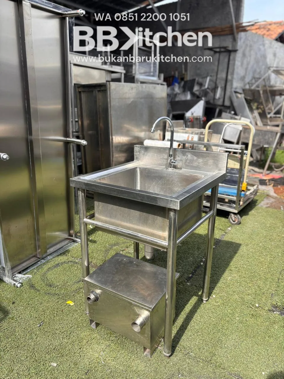 Sink Stainless Steel 1 Lubang 60x60x85 dengan Kran dan Grease Trap