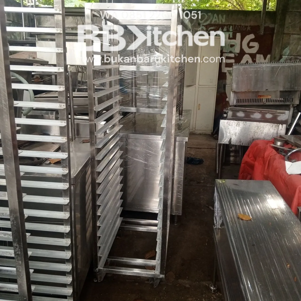 Troli Becry 21 Tray Ukuran 45x63x170 untuk Resto dan Katering - Image 2