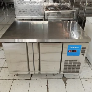 Undercounter Freezer 2 Pintu Coolmax Ukuran 120x76x85