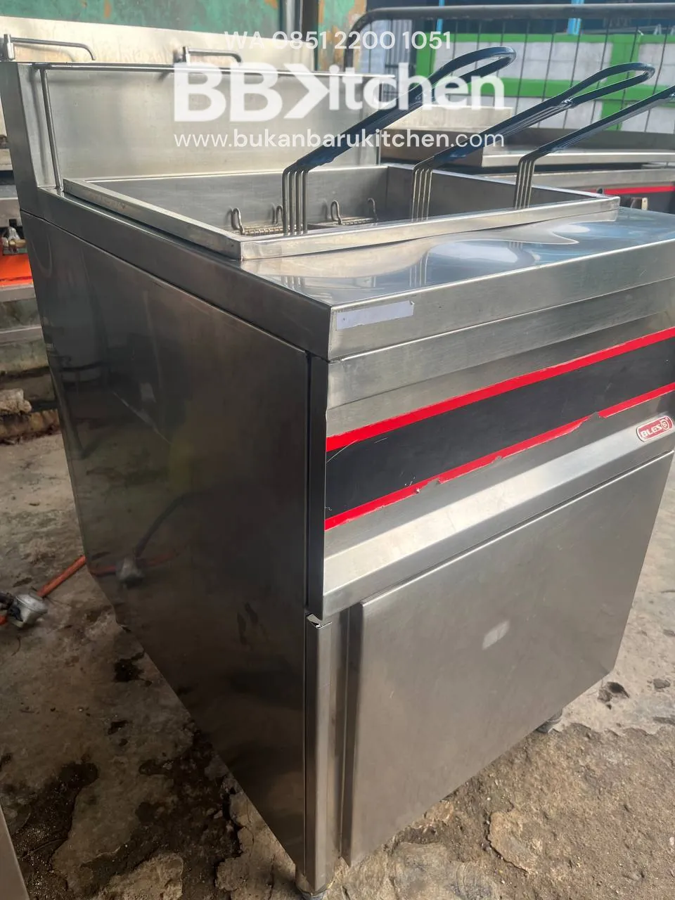 Deep Fryer Kapasitas 50-60 Liter Merk Bles - Image 4